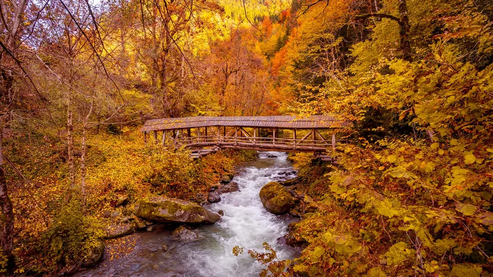 Khabelashvilebi Bridge 4.jpg